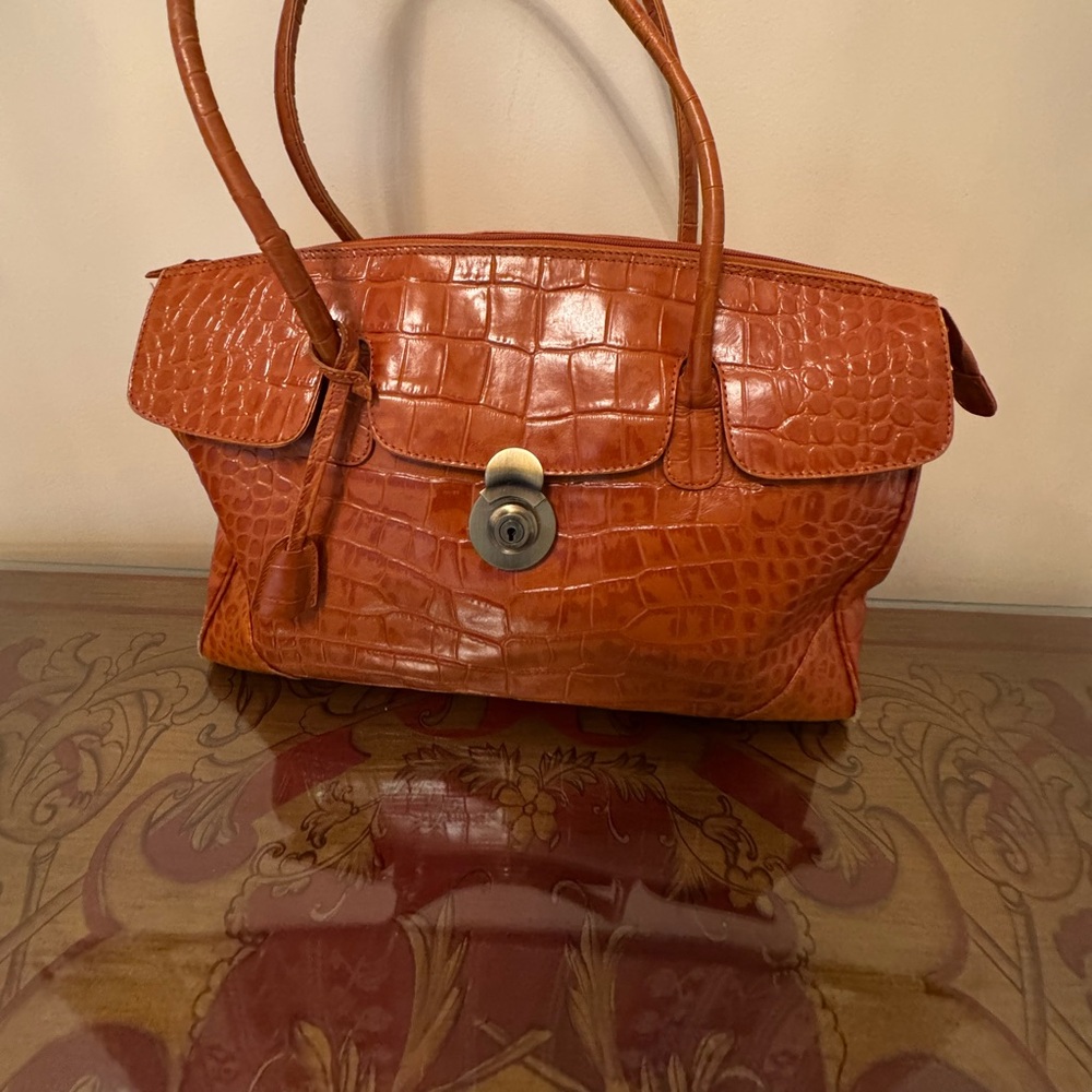 DRAMATIC PRICE DROP: VINTAGE NEVER USED Micheal Rome Designs Travel/work Bag
